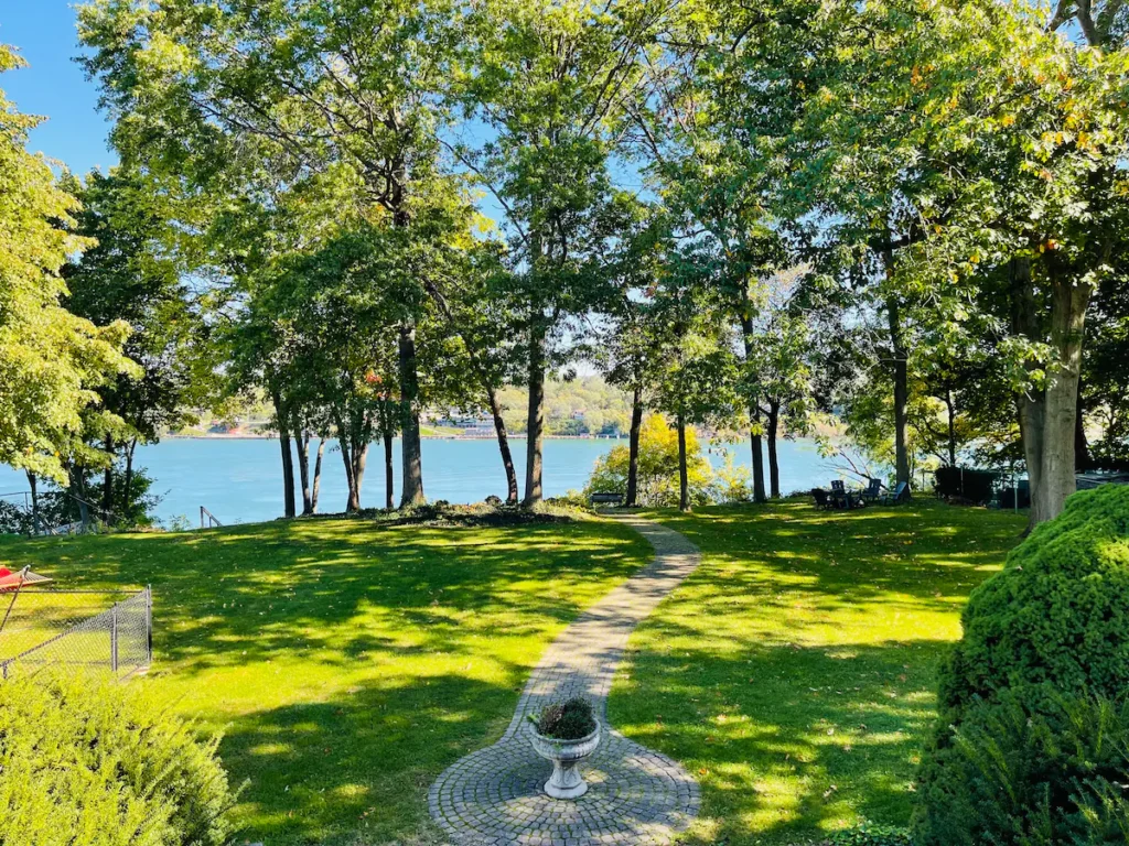 cbae86a5 2184 4bdc a72d 8760b24c2b00 Simply Grounds